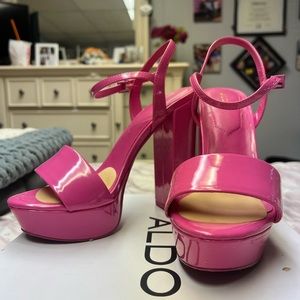 Aldo-Kandie Size 7.5 hot pink platform